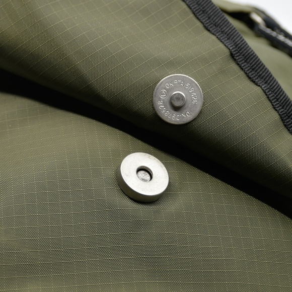 DEREK ALEXANDER Nylon Top Zip Classic Crossbody Organizer - Picture 9 of 10